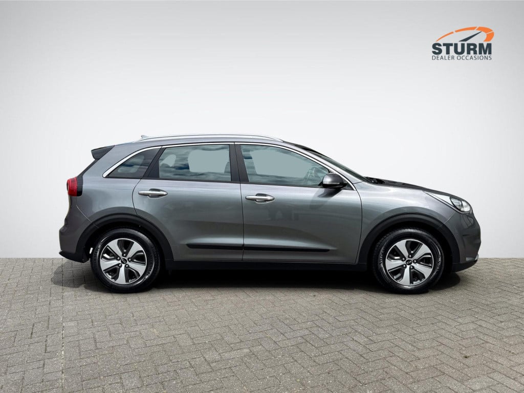 Kia Niro 1.6 gdi hybrid first edition | trekhaak | navigatie | camera | app