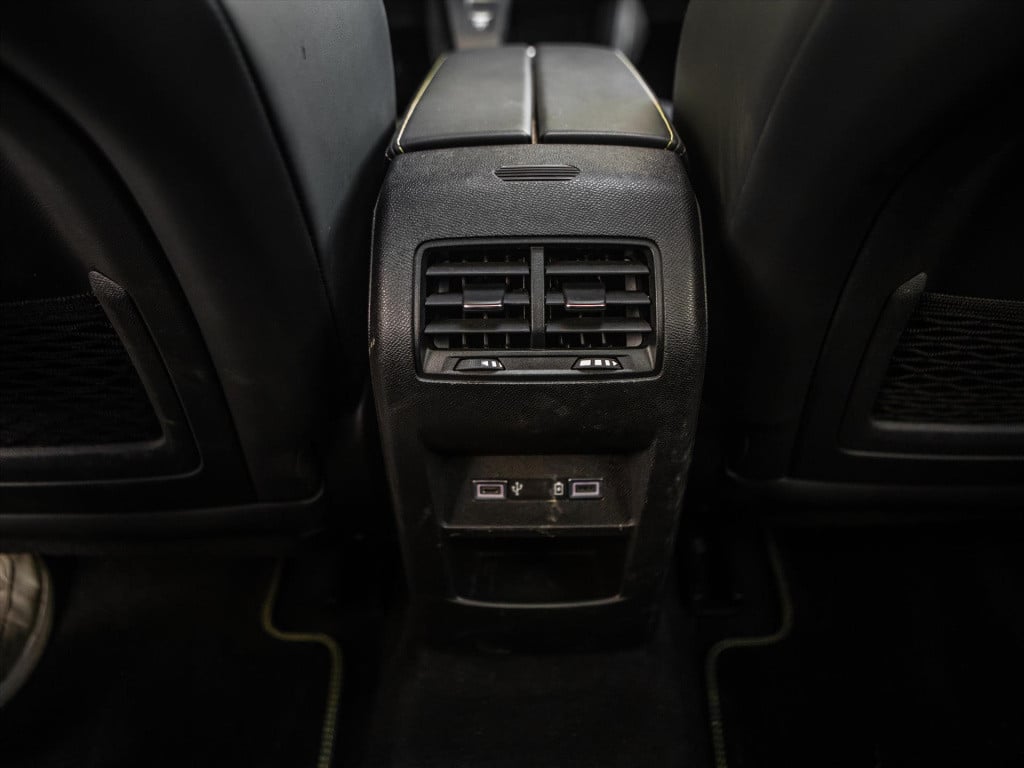 Peugeot 308 1.2 puretech 130pk gt automaat | panoramadak | acc | camera 360