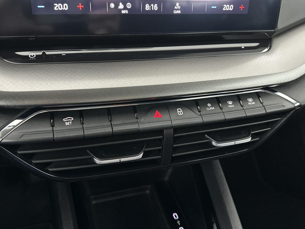 Skoda Octavia 1.0 tsi ambition