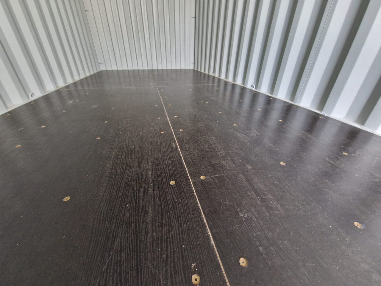 Nieuwe 20 ft containers te koop