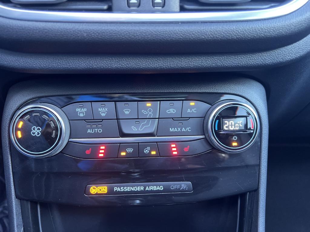 Ford Puma 1.0i ecoboost hybrid 125pk st-line x ,panodak , 19 inch , voorrui