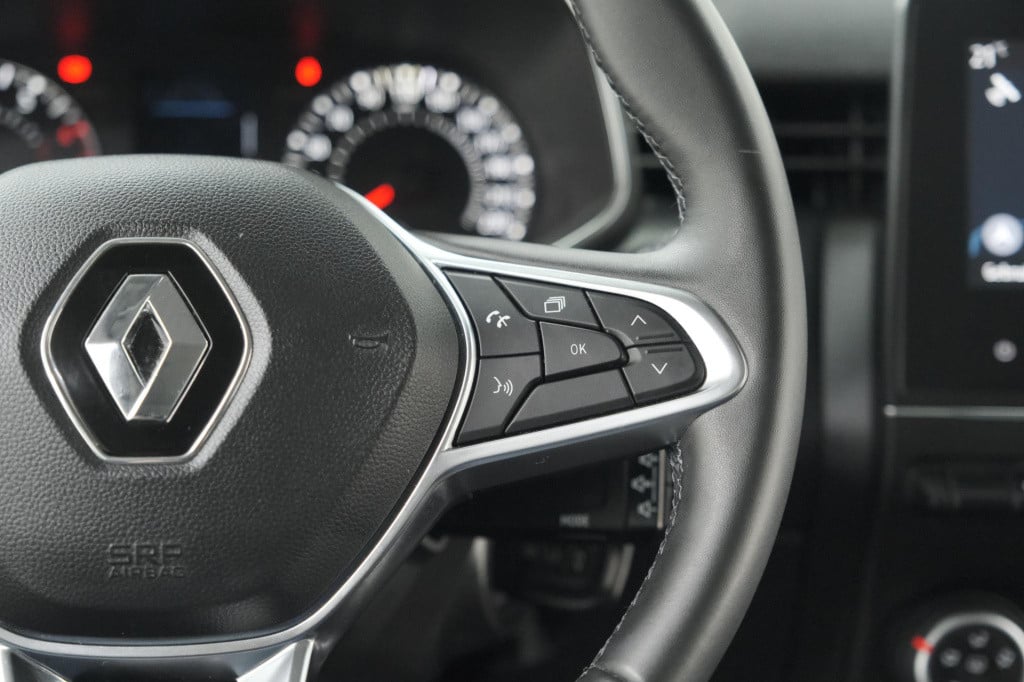 Renault Clio tce 90 zen | parkeersensoren | navigatie | apple carplay