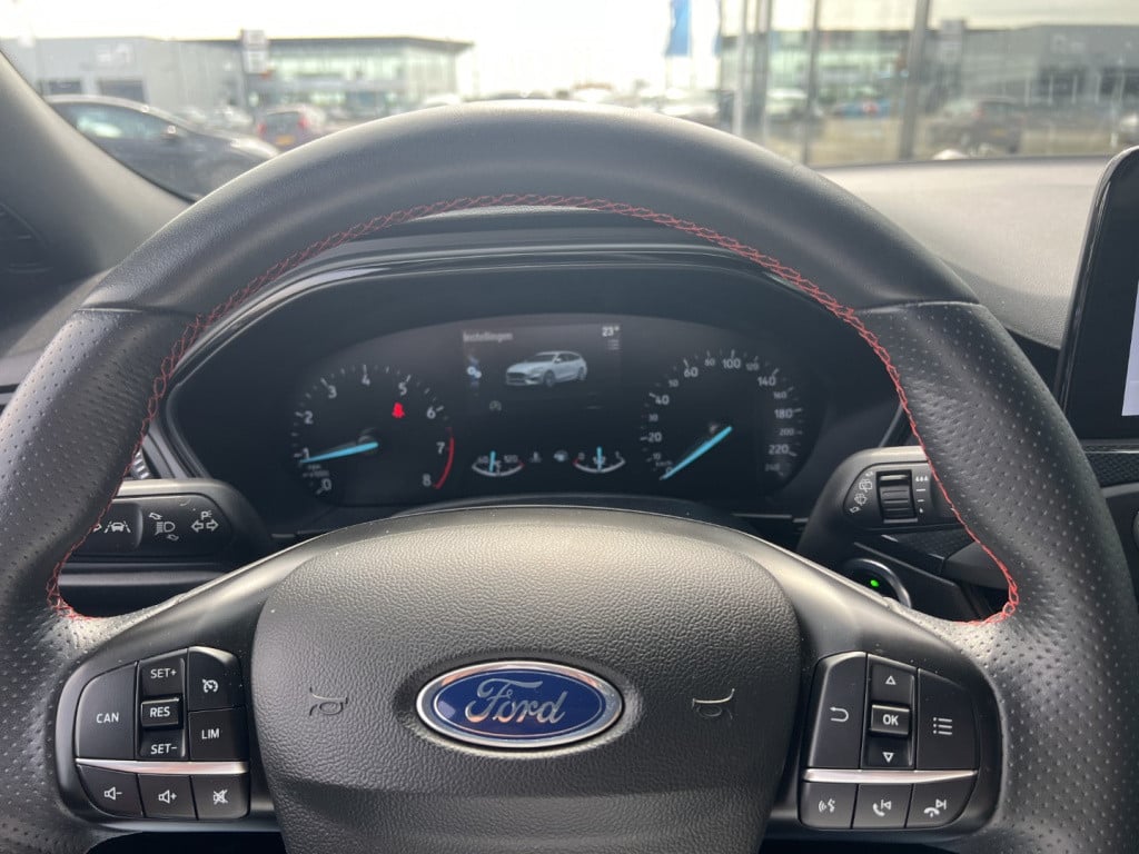 Ford Focus wagon 1.0 ecoboost hybrid 125pk st line business , trekhaak , wi
