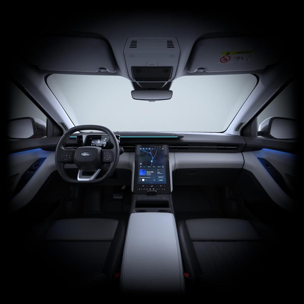 Ford Explorer premium standard range rwd 58 kwh | €3.000,- ford voordeel! |