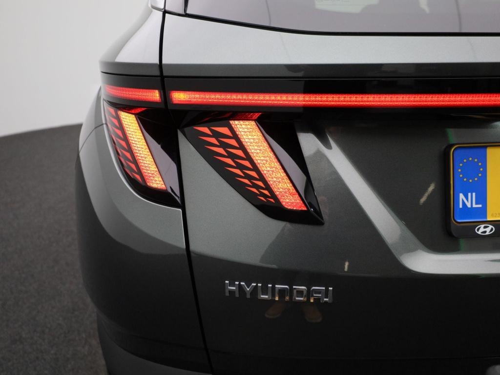Hyundai Tucson 1.6 t-gdi phev comfort smart 4wd | lmv | automaat | navigati