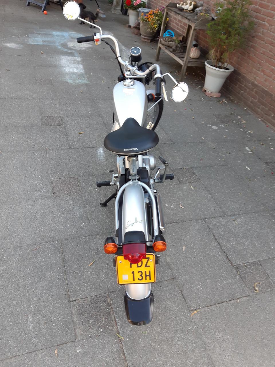 Honda Solo AC 17