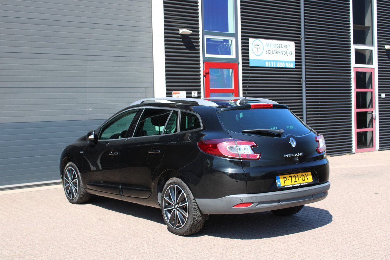 Renault Mégane 1.2 Energy TCe 2013 Zwart Bose Keyless go