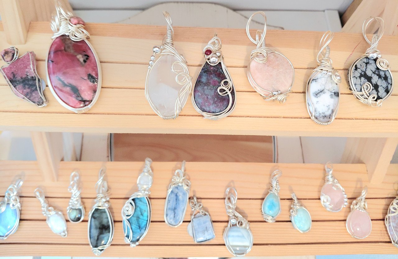 Handgemaakte edelsteen sieraden