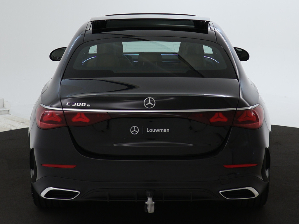Mercedes-Benz E-Klasse 300 e sport edition | trekhaak | nightpakket | premi