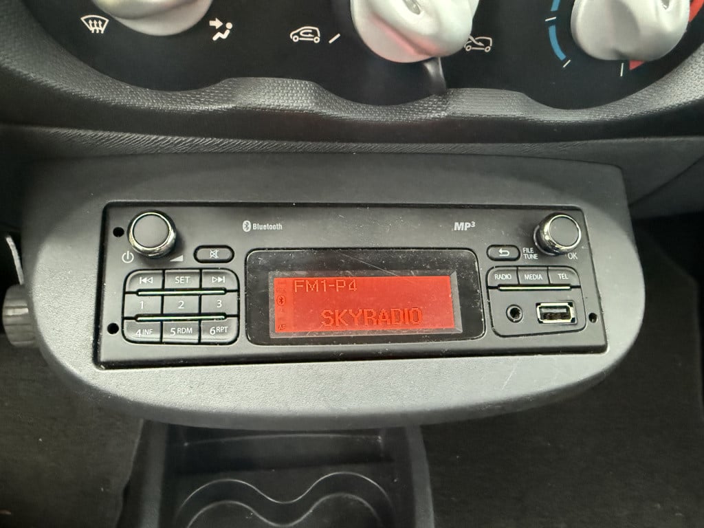 Renault Twingo 1.2 16v airco parisienne 3-drs