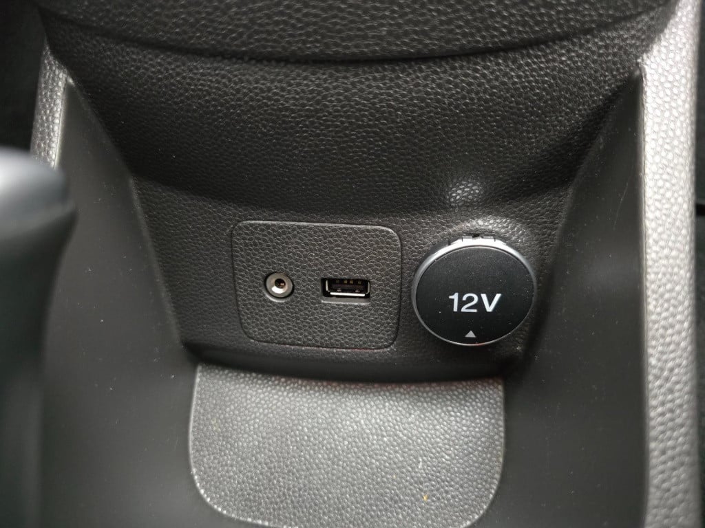 Ford Fiesta occasion 1.0 titanium luxe versie met cruisecontrol en sportvel