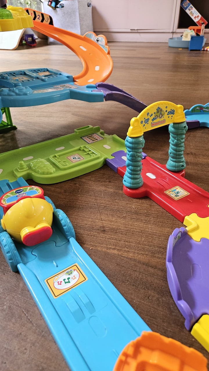 Toet toet auto Vtech