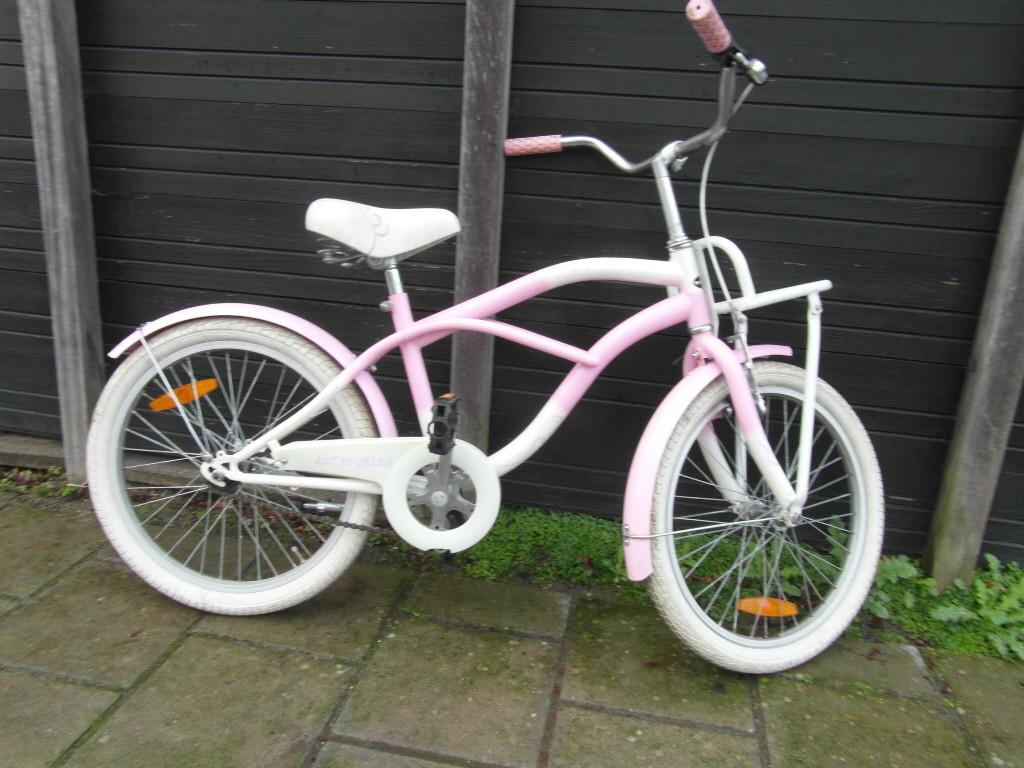 Mooie  2 cycle meisjesfiets ( 20 inch)
