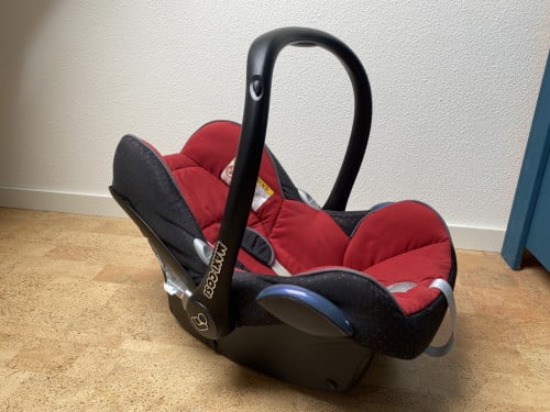 Maxi Cosi Pebble met o.a. warme slaapzak