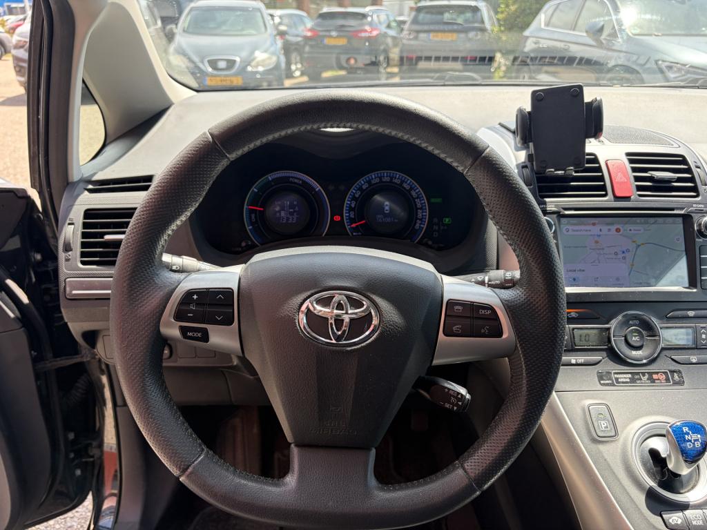 Toyota Auris 1.8 full hybrid dynamic