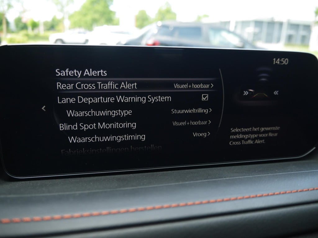 Mazda Cx-30 2.5 e-skyactiv-g m hybrid nagisa|rijklaar