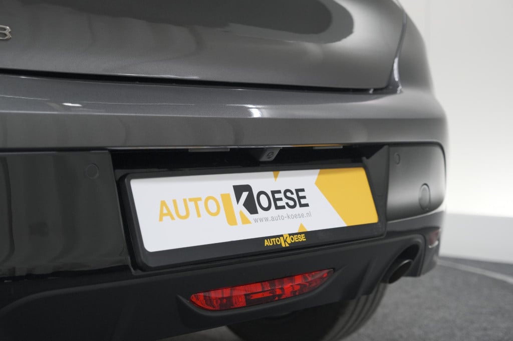 Peugeot 208 puretech 100 allure pack | camera | apple carplay | stoelverwar