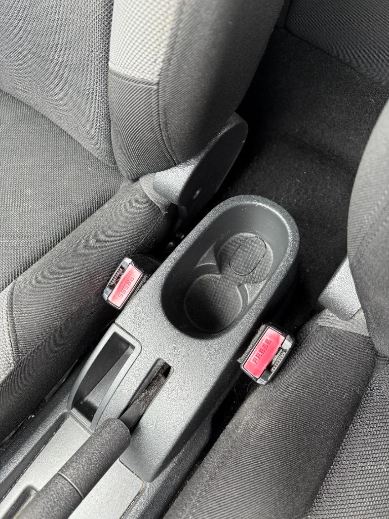 Peugeot 207 1.4 look - airco - nieuwe koppeling