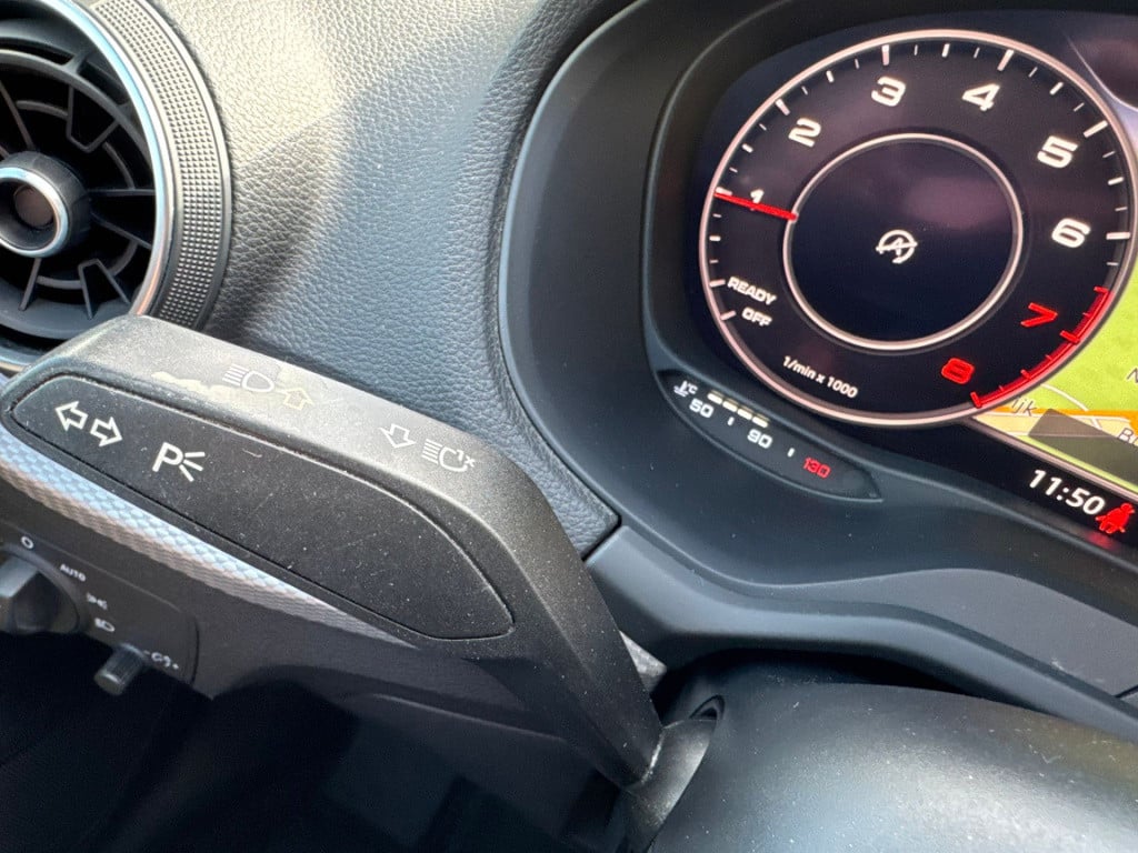 Audi Q2 30 tfsi pro line