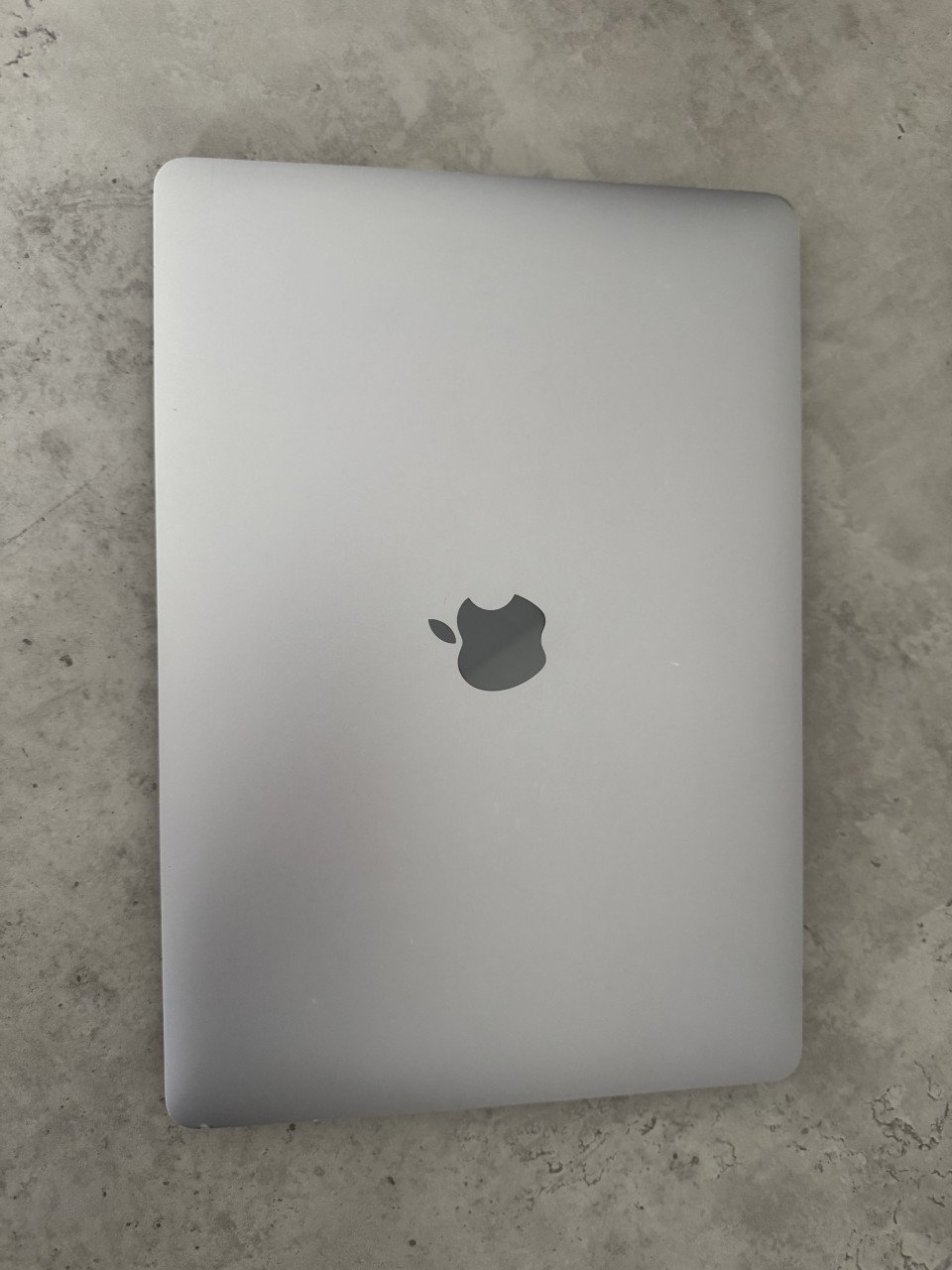 Apple Macbook Pro 13" 2020 Touch Bar - Intel i5 - 16GB/256GB