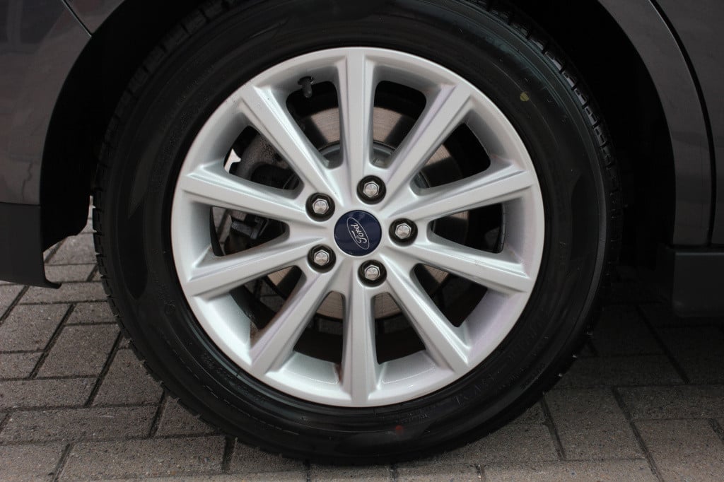 Ford C-max 1.5 titanium automaat | achteruitrijcamera | led | camera | stoe