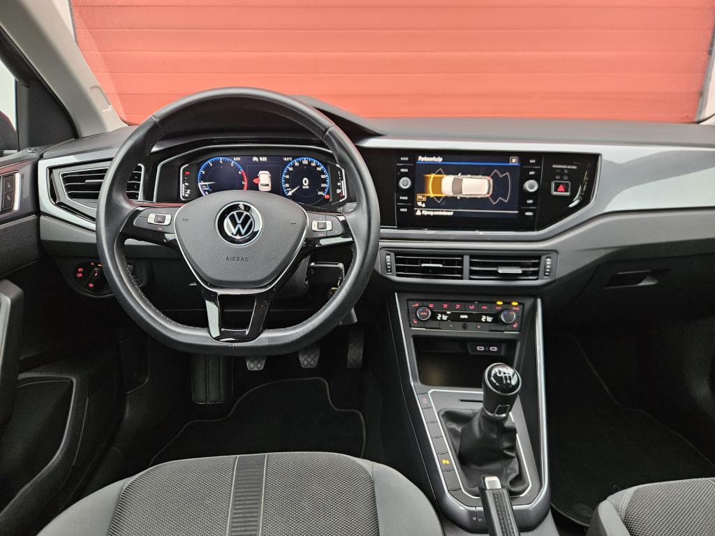 Volkswagen Polo 1.0 tsi | pdc | airco rijklaar inclusief 1 jaar bovag garan