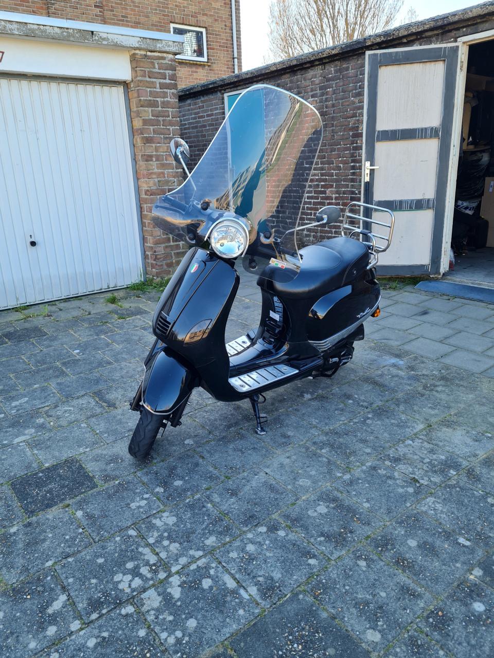 Scooter Turbho 2018
