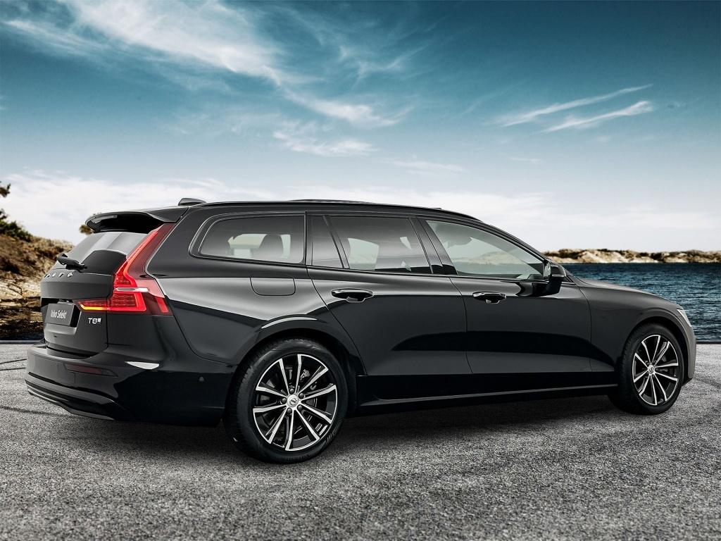 Volvo V60 t8 455pk recharge plus dark| pano| hud| trekhaak| 360camera