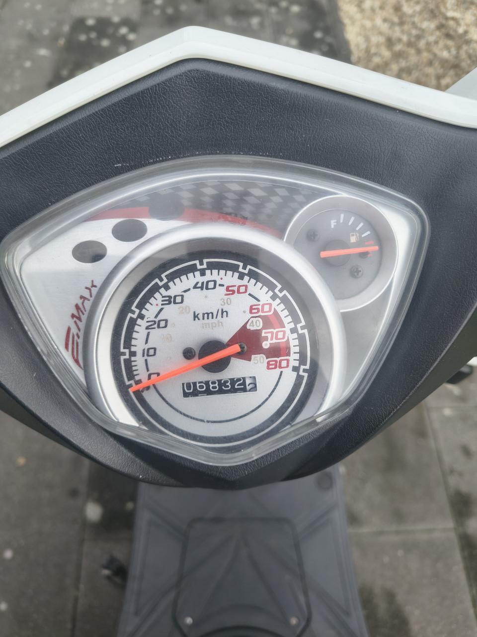 Brom scooter ( blauw kenteken)