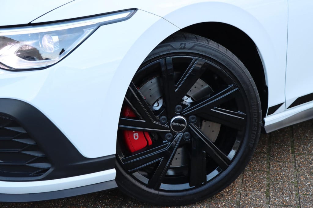 Volkswagen Golf gti 2.0 tsi clubsport 300pk dsg7