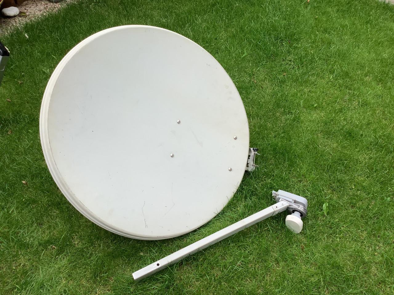 Tv schotel 80 cm met dubbele kop