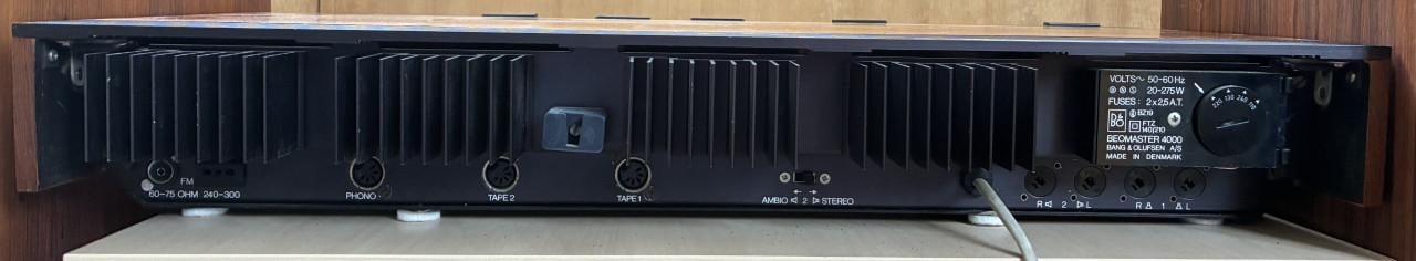 B&O Beomaster 4000 + Luidsprekers (Beovox 4703)