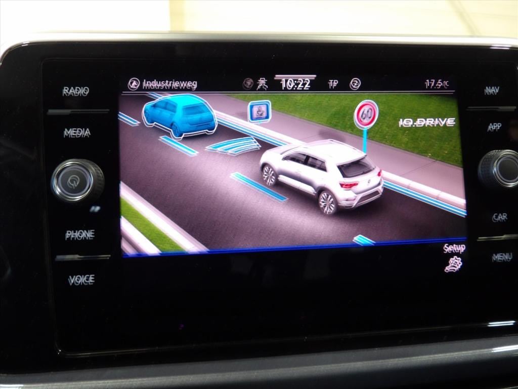 Volkswagen T-roc 1.5 tsi 150pk 7-dsg style