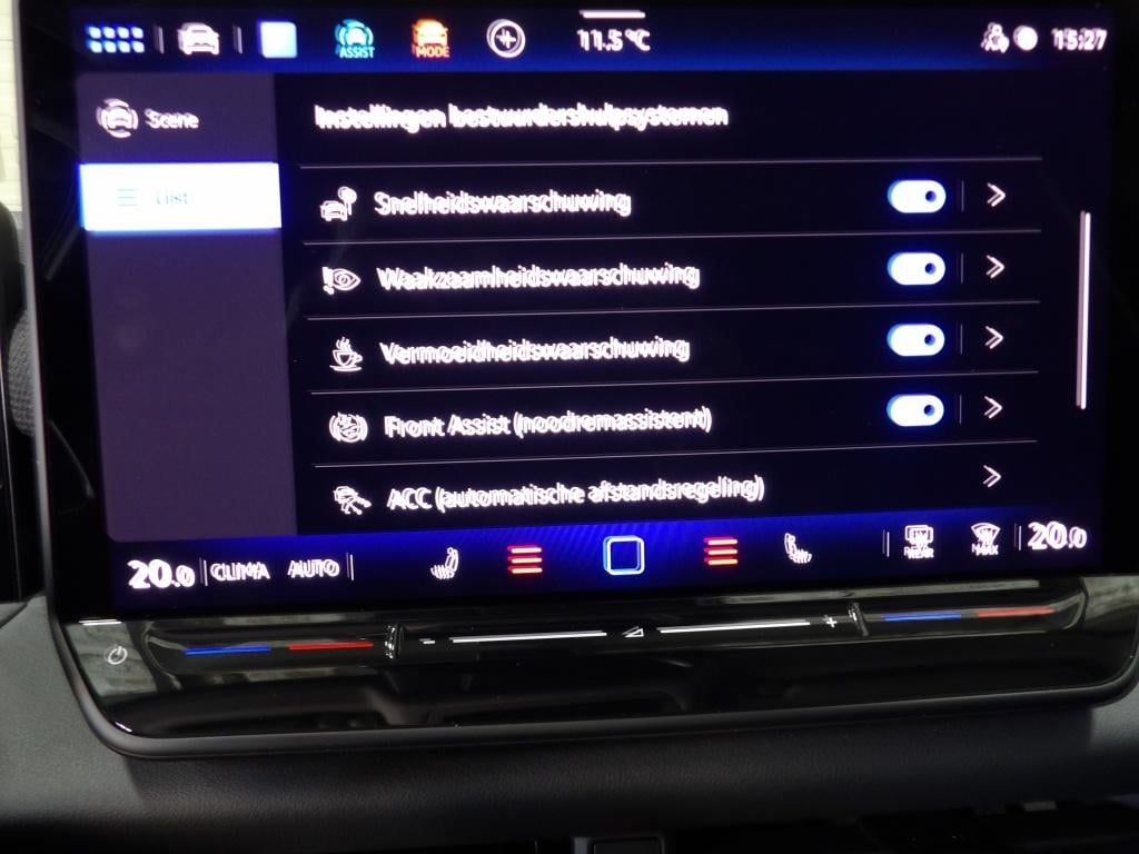 Volkswagen T-roc 1.5 etsi 85 kw style
