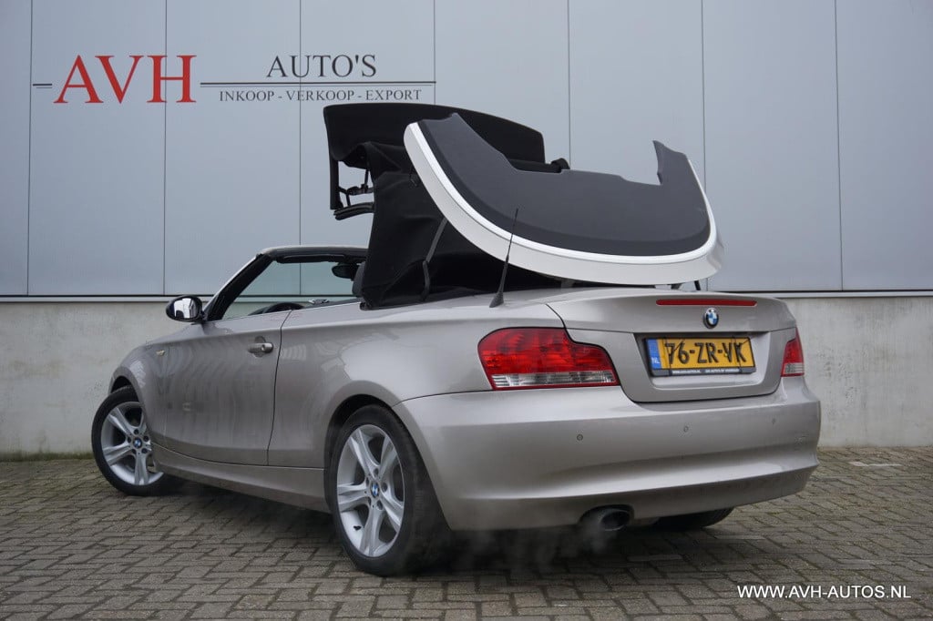 BMW 1 Serie cabrio 118i high executive