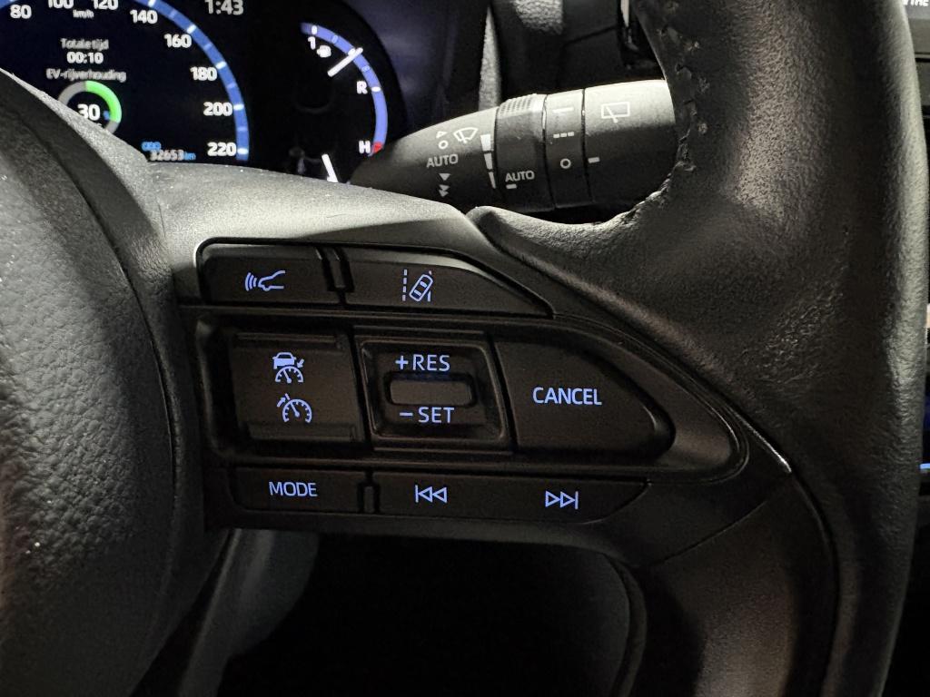 Toyota Yaris Cross 1.5 hybrid team d | navi | pdc | bsm | winterpakket