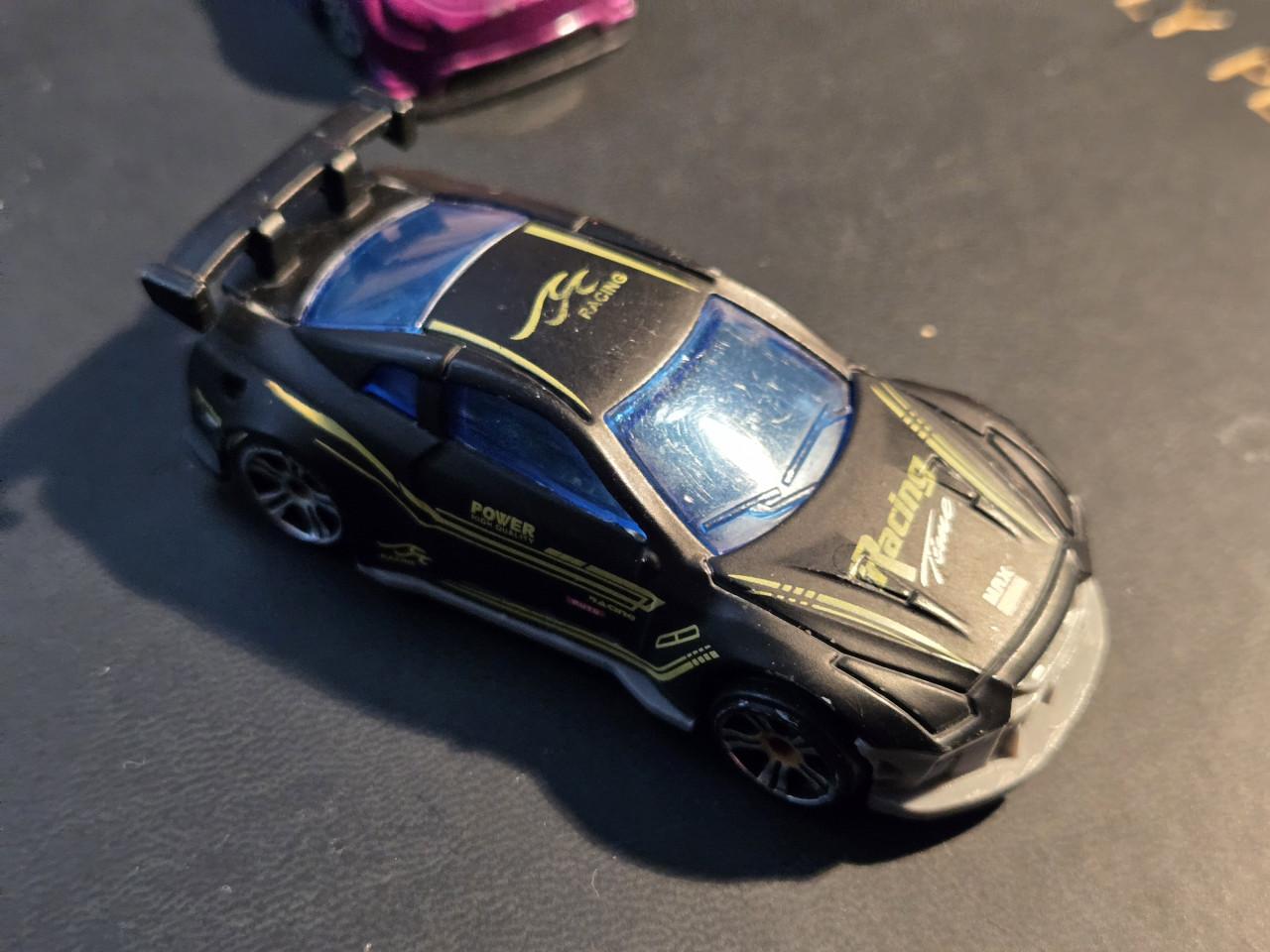 6 stuks Hot Wheels autootjes. Die Cast 1:64