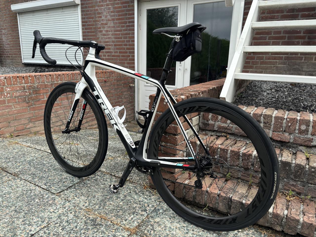 Trek Madone 5.9 OCLV Carbon (56 cm)