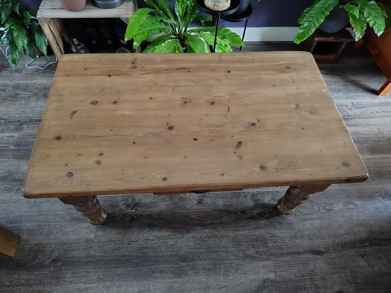 Grenen salontafel 110 x 64 cm