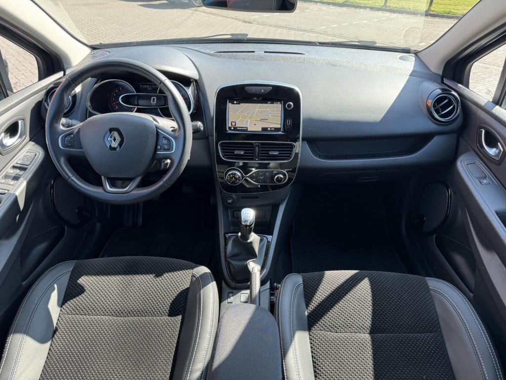 Renault Clio 0.9 tce intens | navigatie | led koplampen | keyless entry | c