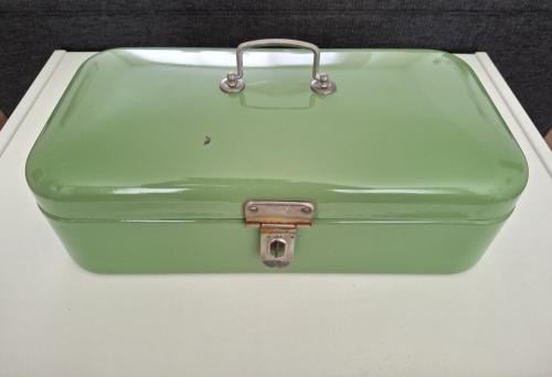 Reseda emaille broodtrommel