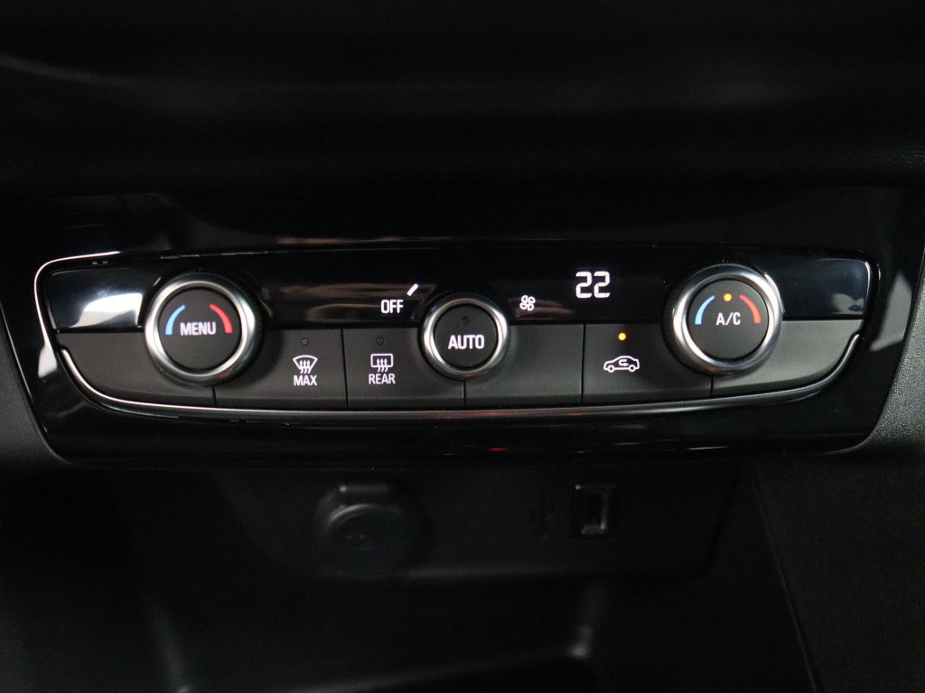Opel Corsa-e level 3 50 kwh | 3-fase | navigatie | camera | donker getinte 