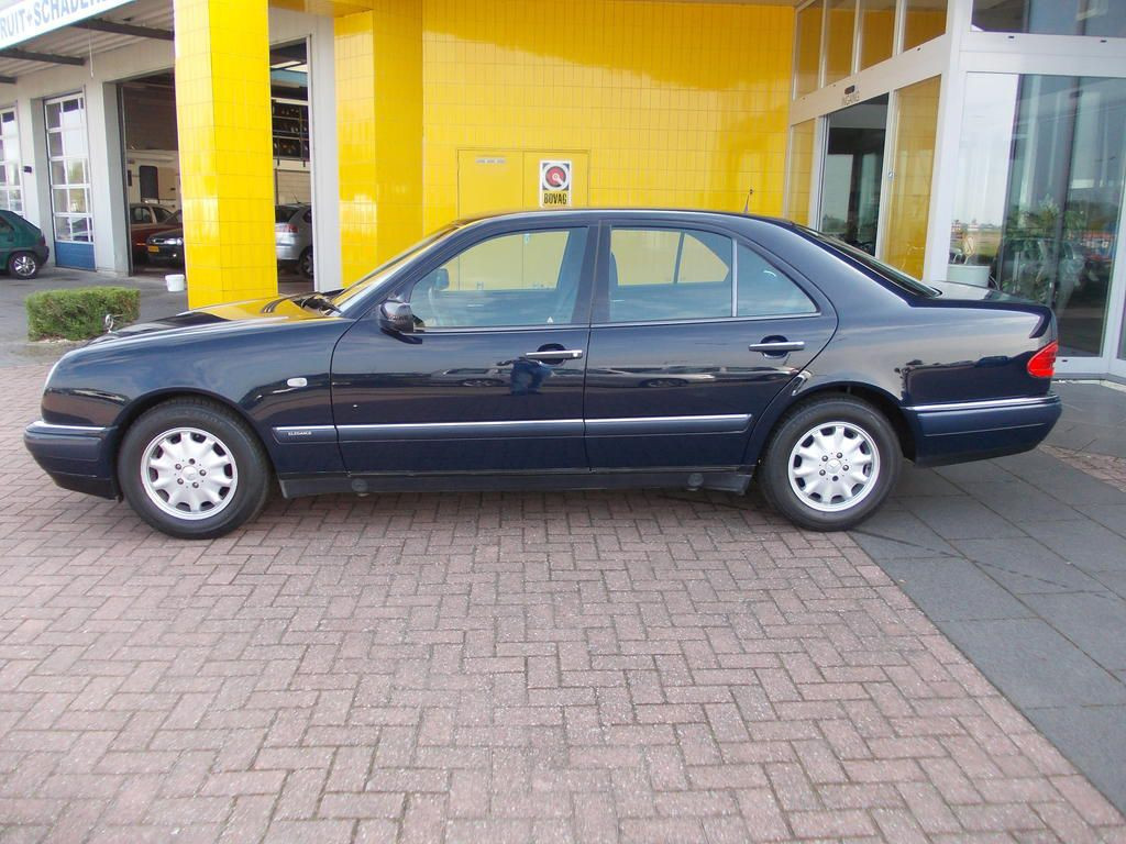 Mercedes-Benz E-Klasse e 220 d