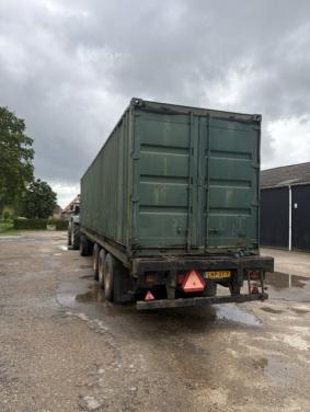 Te koop zeecontainer 12 meter