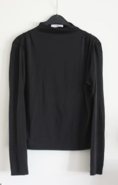 Zwart shirt met lange mouwen maat L