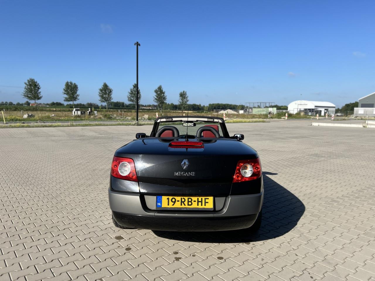 Renault Mégane Coupé-Cabriolet 2.0-16V Priv. Luxe/LEDER/APK