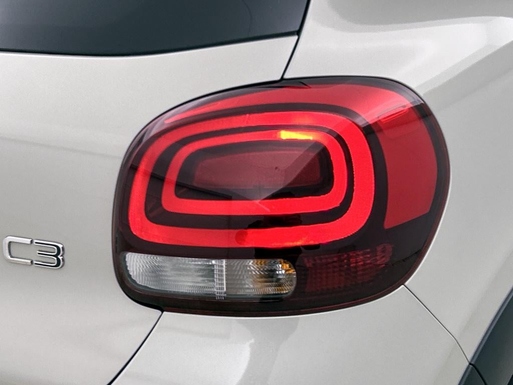 Citroen C3 110 pk shine | rijklaar | camera | navigatie | 17" lmv |