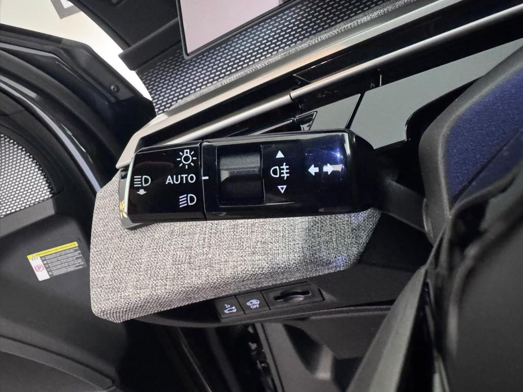 Peugeot E-3008 gt 73 kwh