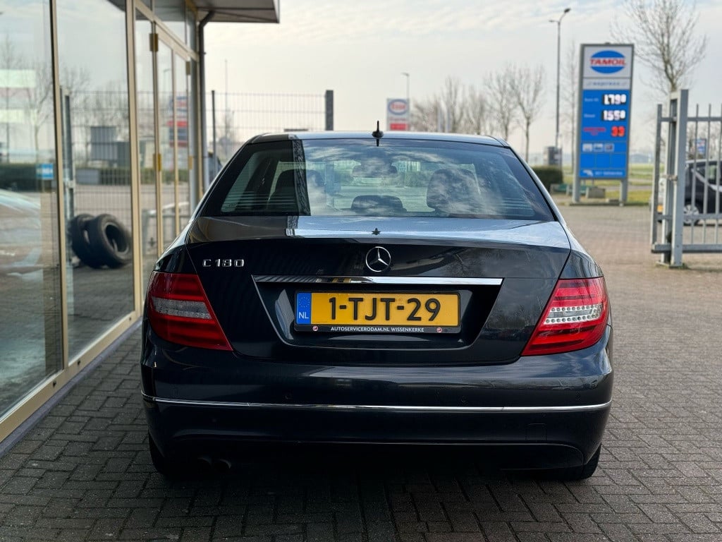 Mercedes-Benz C-Klasse 180 amb. avantgarde