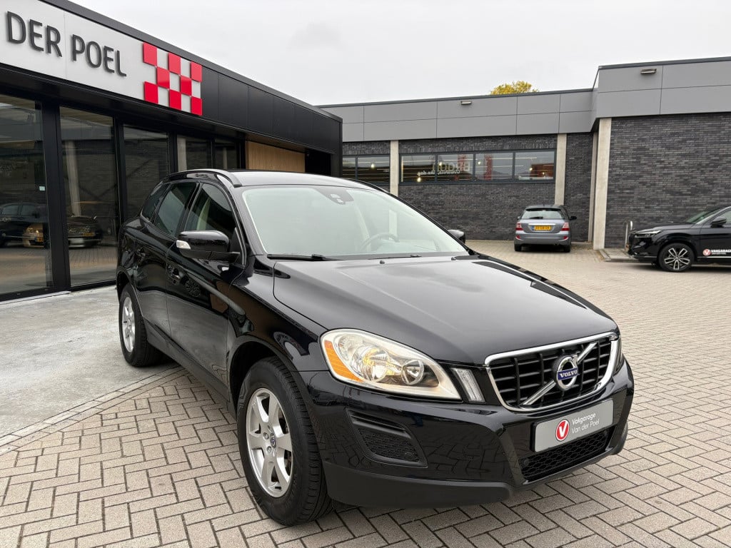 Volvo XC60 2.0 t5 kinetic